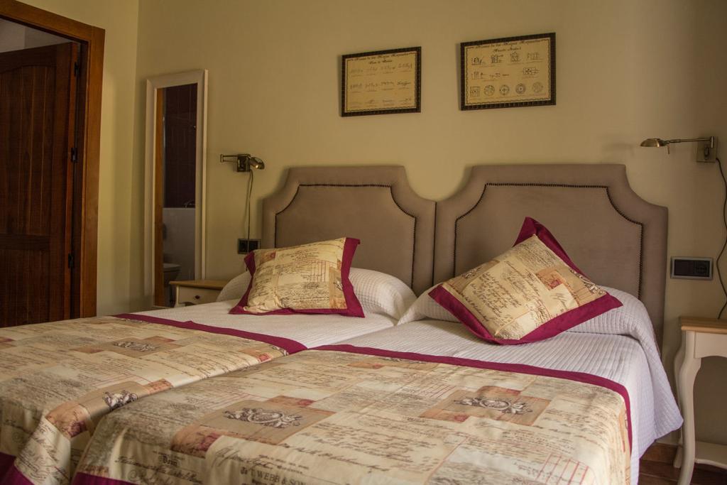 Casa Rural Fuente El Boticario Aldeanueva de la Vera Bagian luar foto
